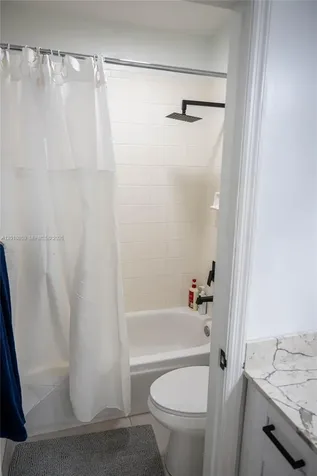 9167 Fontainebleau Boulevard Miami FL 33172