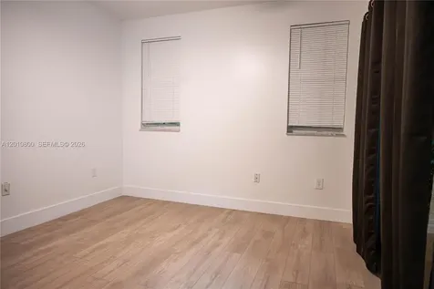 9167 Fontainebleau Boulevard Miami FL 33172