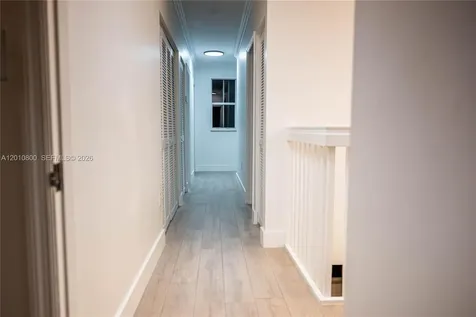 9167 Fontainebleau Boulevard Miami FL 33172