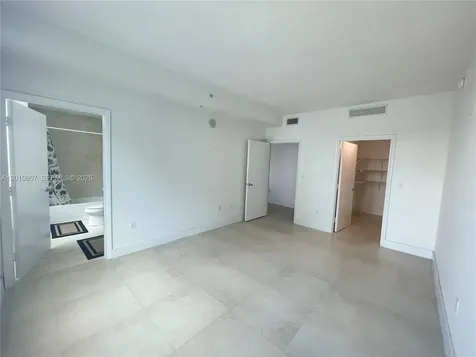 1900 N Bayshore Drive Miami FL 33132