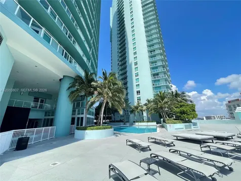 1900 N Bayshore Drive Miami FL 33132