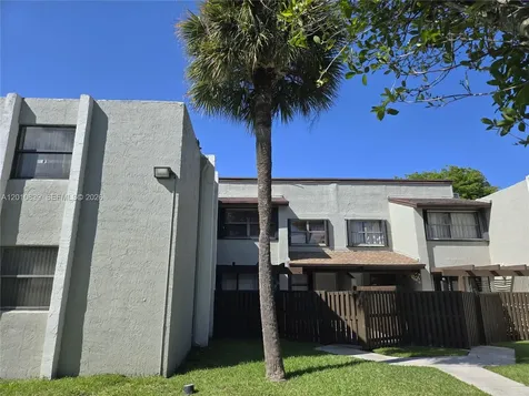 10020 NW 9th Street Circle Miami FL 33172
