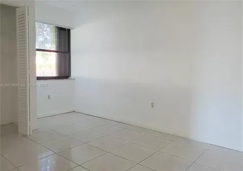 10020 NW 9th Street Circle Miami FL 33172