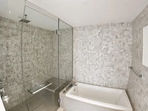 88 SW 7th Street Miami FL 33130