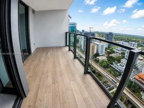 88 SW 7th Street Miami FL 33130