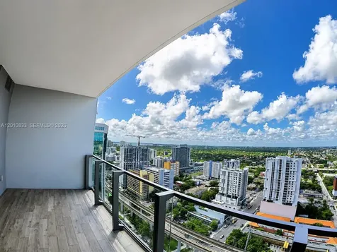 88 SW 7th Street Miami FL 33130