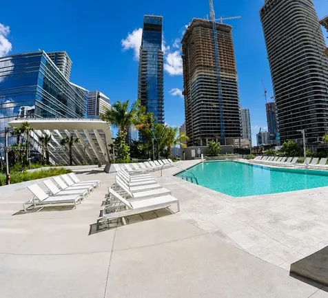 88 SW 7th Street Miami FL 33130