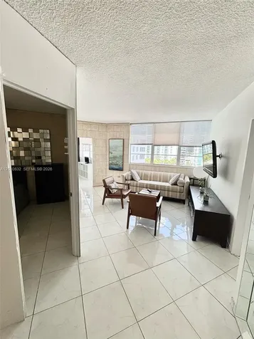 905 Brickell Bay Drive Miami FL 33131
