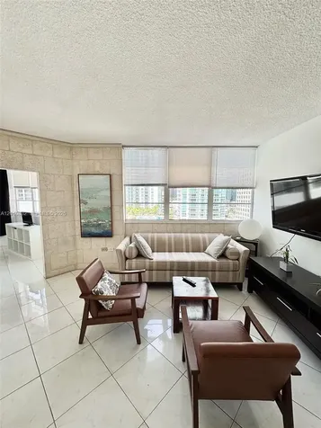 905 Brickell Bay Drive Miami FL 33131