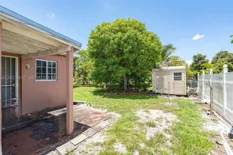 18010 NW 48th Court Miami Gardens FL 33055