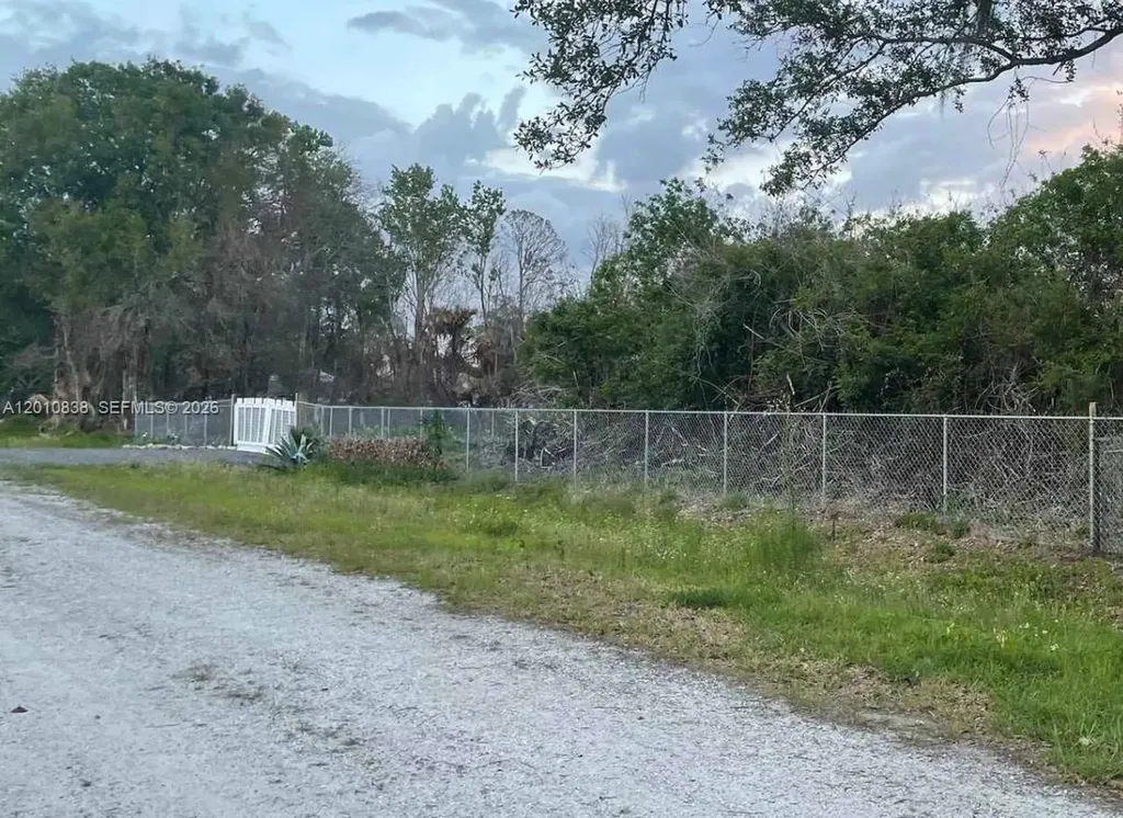 845 N Verda Street Clewiston FL 33440