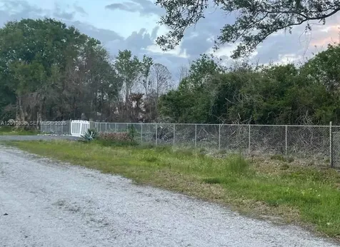 845 N Verda Street Clewiston FL 33440