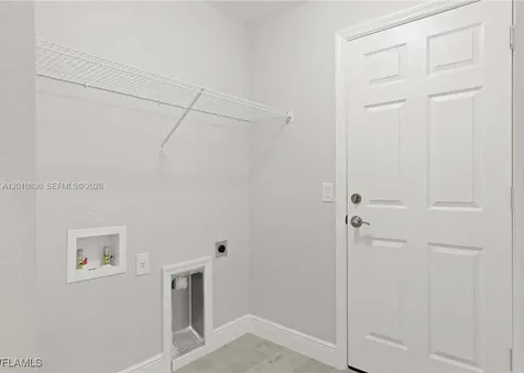 604 Wilmington Cape Coral FL 33993