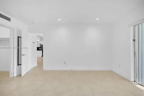 7483 SW 82nd Street Miami FL 33143