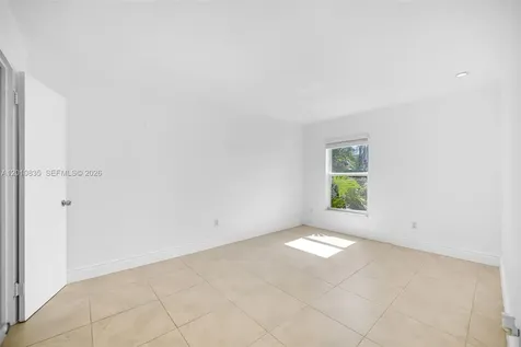 7483 SW 82nd Street Miami FL 33143