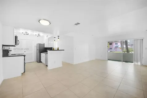 7483 SW 82nd Street Miami FL 33143