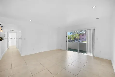 7483 SW 82nd Street Miami FL 33143