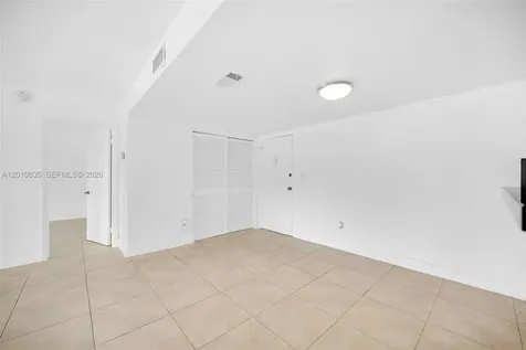 7483 SW 82nd Street Miami FL 33143
