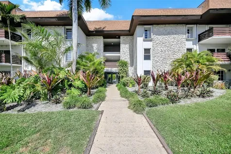 7483 SW 82nd Street Miami FL 33143