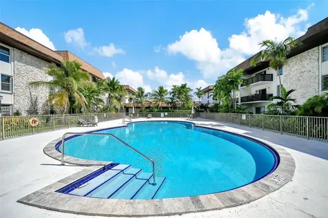 7483 SW 82nd Street Miami FL 33143