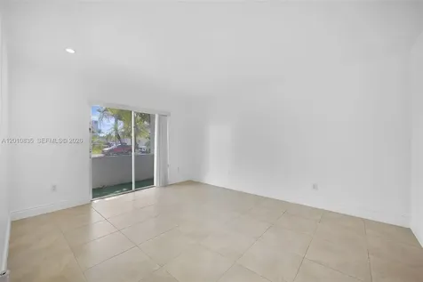 7483 SW 82nd Street Miami FL 33143