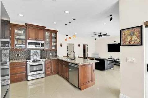 20914 La Questa Court Boca Raton FL 33428