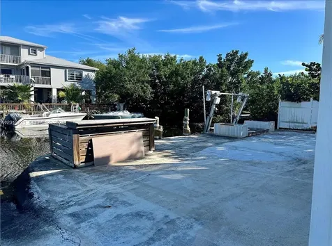 813 Hawksbill Lane Sugarloaf FL 33042