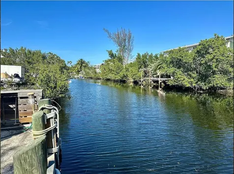 813 Hawksbill Lane Sugarloaf FL 33042