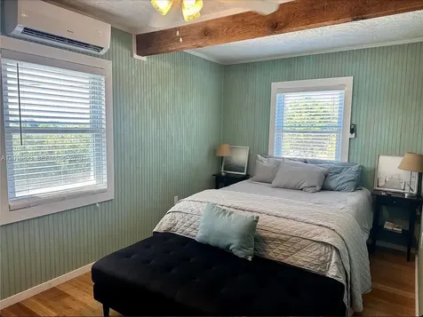 813 Hawksbill Lane Sugarloaf FL 33042