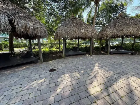 2641 N Flamingo Road Sunrise FL 33323