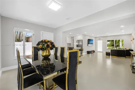 1104 N 13th Terrace Hollywood FL 33019