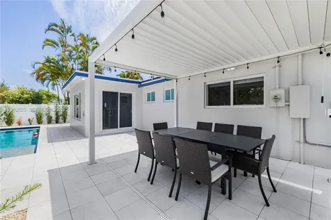 1104 N 13th Terrace Hollywood FL 33019