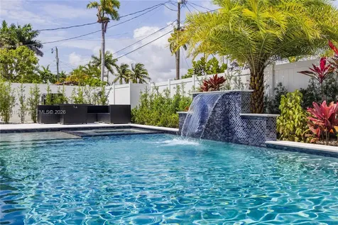 1104 N 13th Terrace Hollywood FL 33019