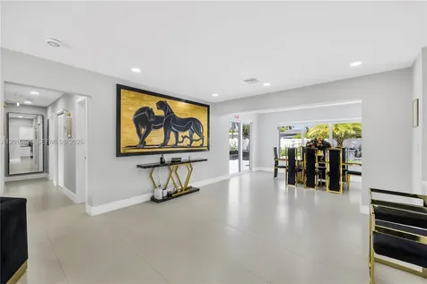 1104 N 13th Terrace Hollywood FL 33019