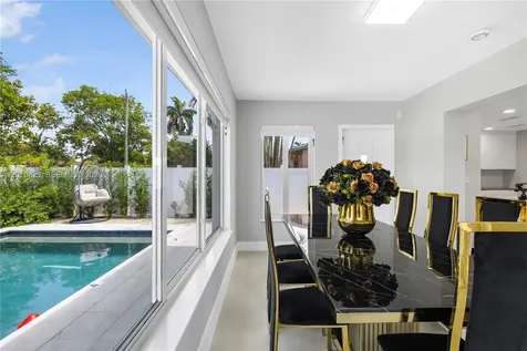 1104 N 13th Terrace Hollywood FL 33019