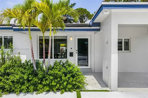 1104 N 13th Terrace Hollywood FL 33019