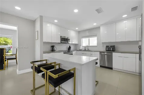 1104 N 13th Terrace Hollywood FL 33019