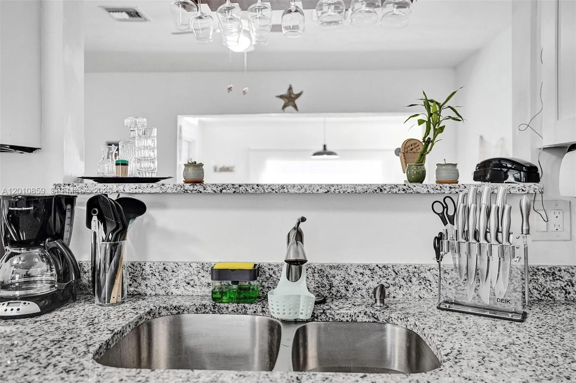 101 SW 22nd Avenue Fort Lauderdale FL 33312