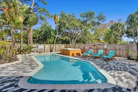 101 SW 22nd Avenue Fort Lauderdale FL 33312