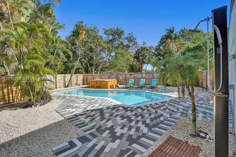 101 SW 22nd Avenue Fort Lauderdale FL 33312