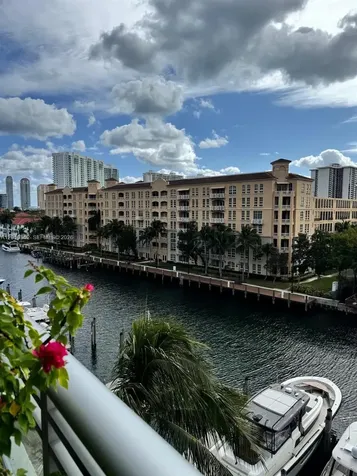 2950 NE 188th Street Aventura FL 33180