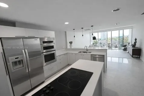 2950 NE 188th Street Aventura FL 33180