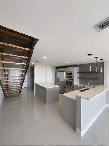 2950 NE 188th Street Aventura FL 33180