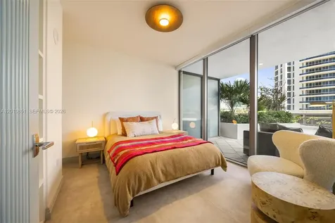 5875 Collins Avenue Miami Beach FL 33140