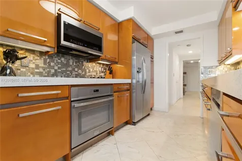 18671 Collins Avenue Sunny Isles Beach FL 33160