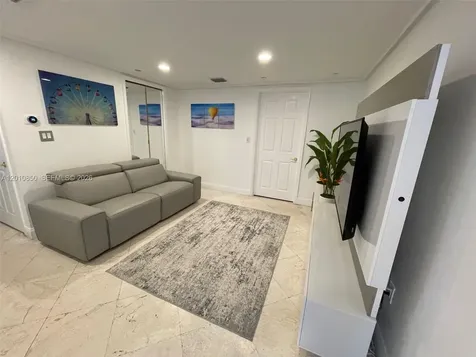 18671 Collins Avenue Sunny Isles Beach FL 33160