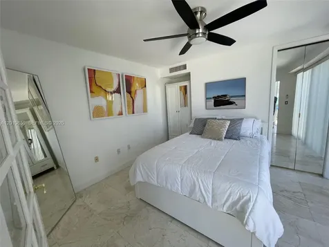 18671 Collins Avenue Sunny Isles Beach FL 33160