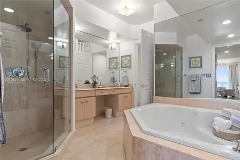 18671 Collins Avenue Sunny Isles Beach FL 33160