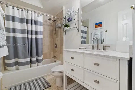 18671 Collins Avenue Sunny Isles Beach FL 33160