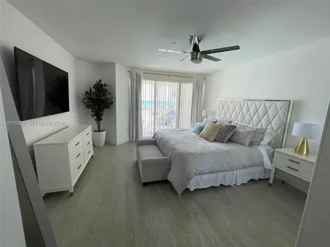 18671 Collins Avenue Sunny Isles Beach FL 33160